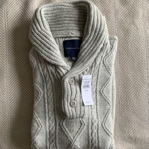 New Mens American Eagle knit sweater